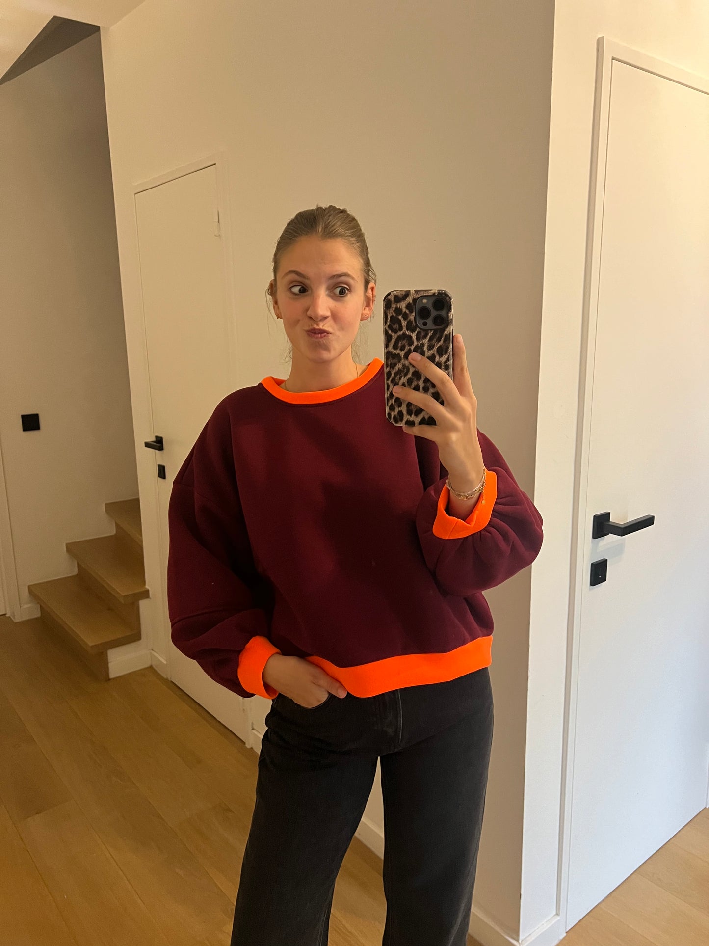 SWEATER BORDEAUX/ORANJE