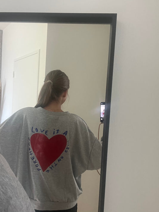 LOVE SWEATER GRIJS