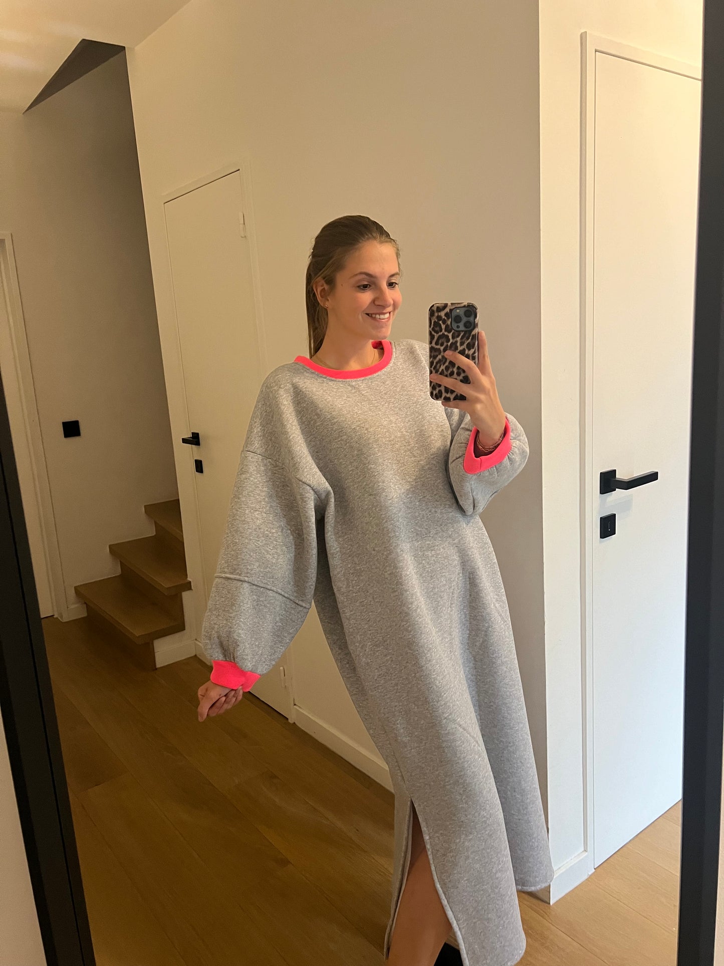 SWEATERDRESS GRIJS